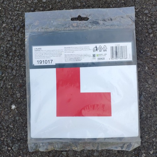 Learning driver car plates red