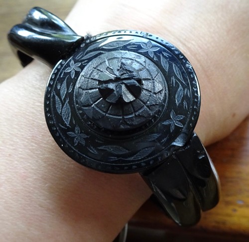 Antique victorian carved - victorian,