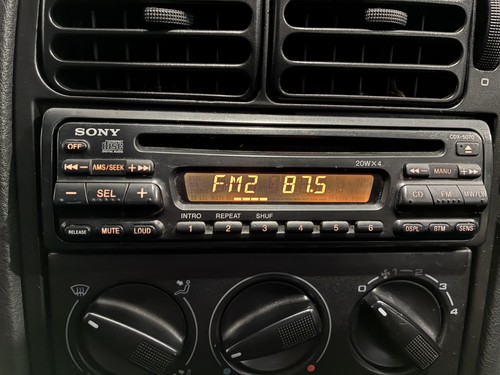 Sony car radio player cdx - sony,