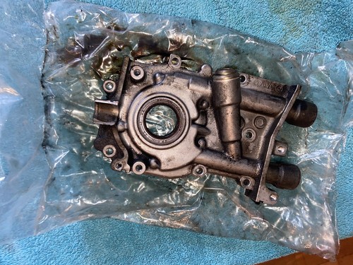 Oil pump subaru impreza - oil,