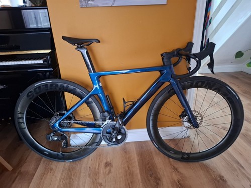 Road bike aero - road,