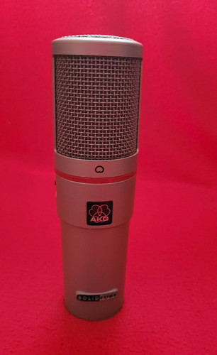 Akg solidtube silver condenser - silver,