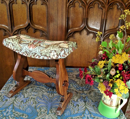 Arts and crafts footstool - arts,
