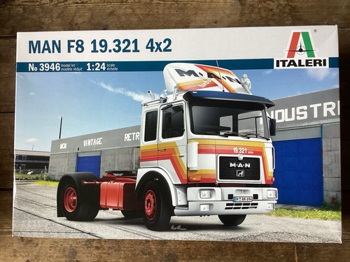 Italeri man 321 2 - 19.321,