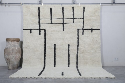 Moroccan rug 10 2 feet - 8.2,