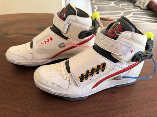 Size ghostbusters x reebok - size,
