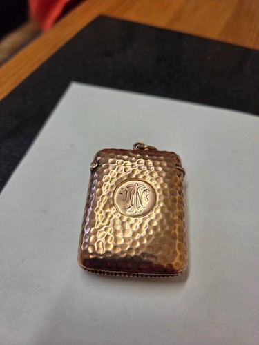 Antique 9ct gold vesta - gold, case