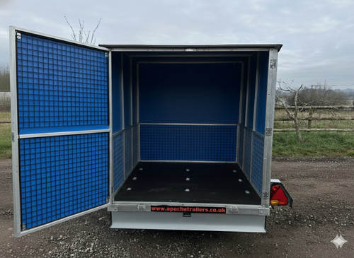 Blue box trailer 8x5x5 with - box,