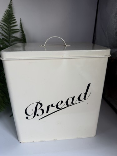 Vintage style cream metal - style,