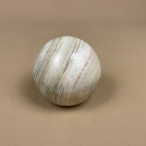 Green onyx marble sphere - green,