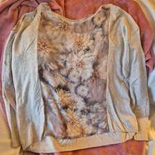 Kaliko Women's Floral Front