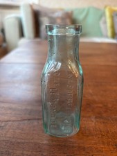 VINTAGE GLASS BOTTLE EIFFEL