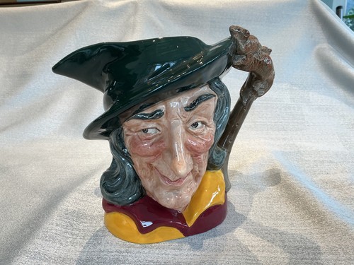 Royal doulton large - royal, toby