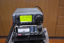 ICOM IC-706 HF/50/144MHz All