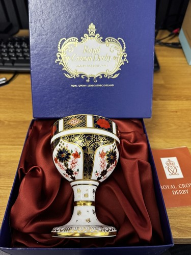 Royal crown derby goblet in - crown,
