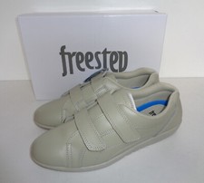 Ladies Leather New Touch