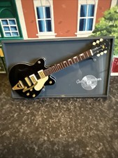 THE BEATLES GEORGE HARRISON'S SCALE MODEL GRETSCH GUITAR AWESOME DETAIL + STAND.