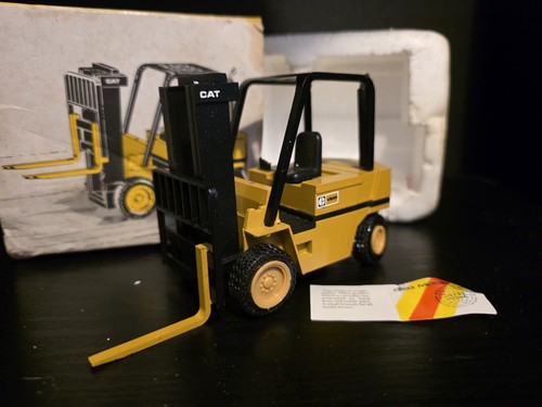 Nzg modelle 309 cat d - modelle,