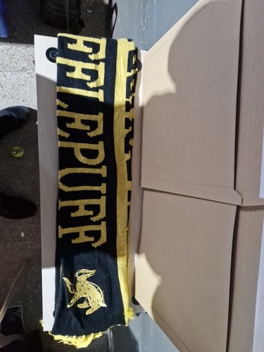 Harry potter hufflepuff - harry,