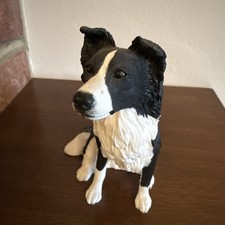 Border Fine Arts - Border