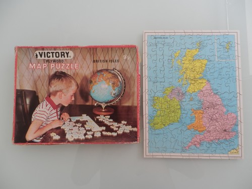 Vintage victory plywood map - victory,