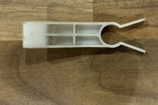 Volkswagen T4 Transporter Golf Jetta Mk2 Mk3 Fusebox CE2 Fixing Clip 191941856