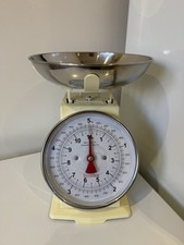 Terraillon Traditional (Vintage Style) Kitchen Scales 5kg Max (Cream & Chrome)