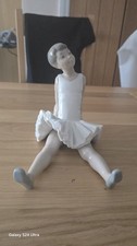 Vintage Nao by Lladro figurine titled "Sitting Ballet Dancer" No box. Perfect