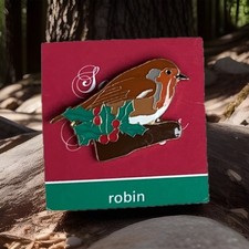 RSPB- Pin Badge ROBIN  On A