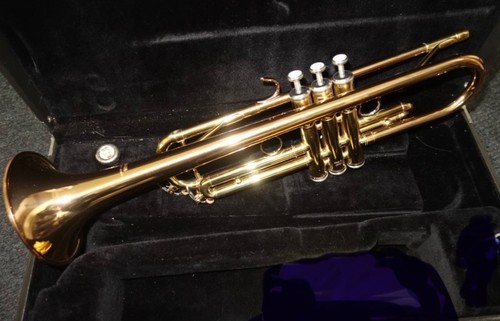 Yamaha ytr 4335g - bb, trumpet