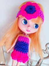 dress and headband for blythe.  dress and headband for tangkou. 