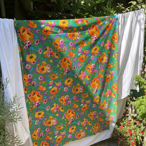 Vintage 1960s fabric remnant - vintage,