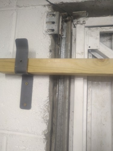 Garage door barricade - 2,
