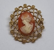 vintage Sarah Coventry Cameo