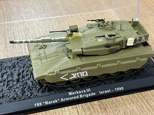 Deagostini scale combat - scale,