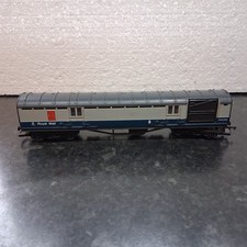 Hornby R413 LMS Operating Mail Coach OO Gauge. Missing 1 Coupler Ref MC1
