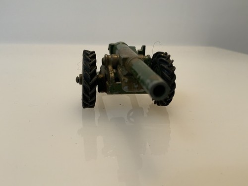 Old dinky 693 field gun - dinky,