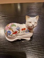 Aynsley Pembroke Cat Shaped Trinket Box
