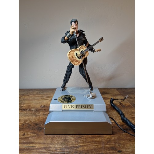 Elvis presley singing dancing - elvis,