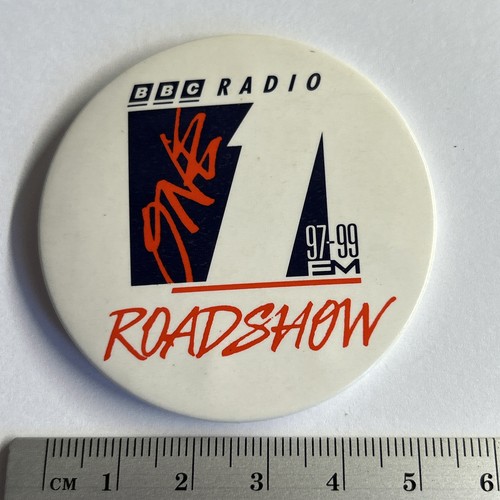 Vintage collectible pin - collectible, badge