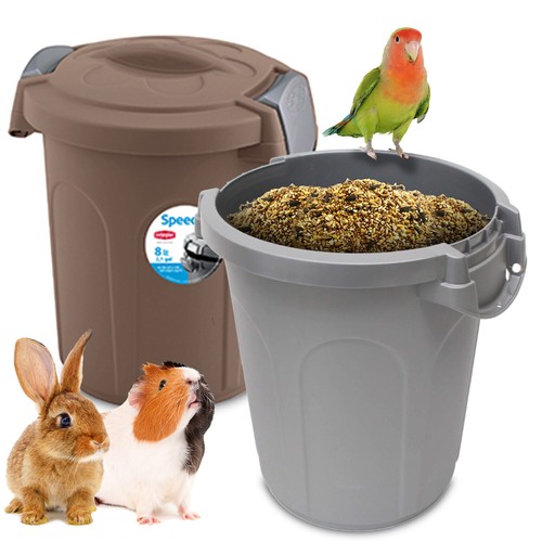 Small animal dry food - small,