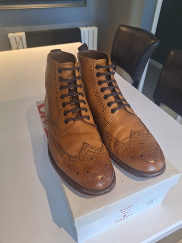 Grenson sharp brogue boot - brogue,