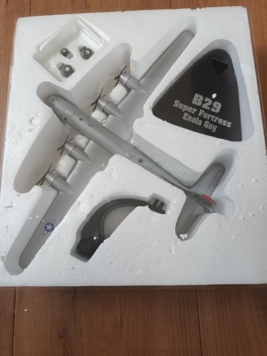 Model aeroplane boeing 29 - aeroplane,