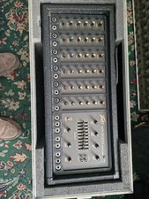 Peavey S XR-600c MIXER-AMP