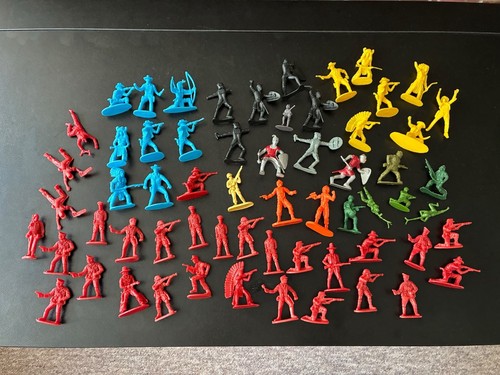 Vintage plastic figures - figures, bundle