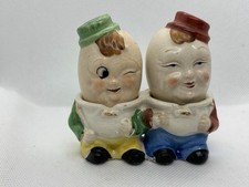 Vintage Laurel & Hardy Salt & Pepper Shakers 1940s Japan Ceramic