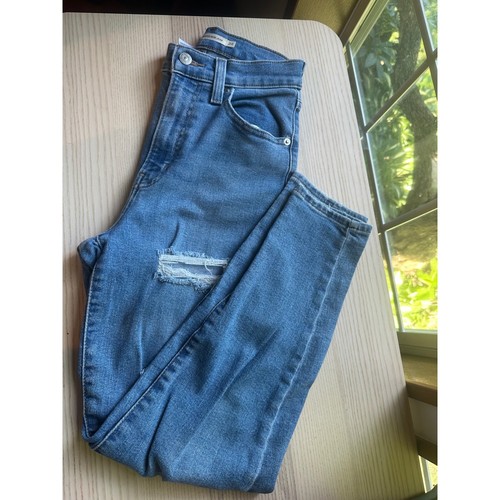 Levis high waisted mom jeans - high,