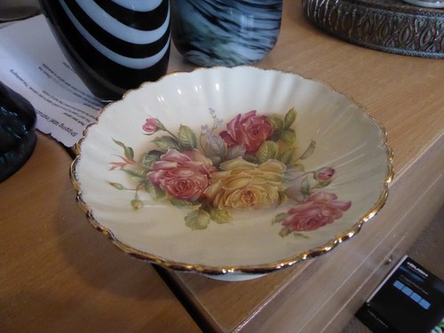 Beautiful royal albert moss - albert,