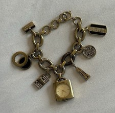 Woman’s DKNY Essentials