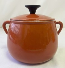 Small Vintage Belled Cast Iron Enamelware French Cooking Pot with Lid Cousances